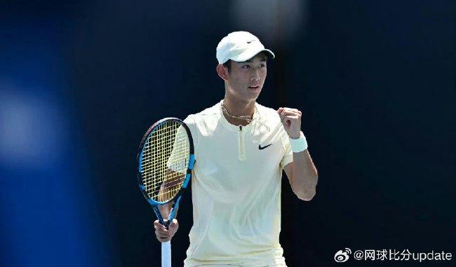 后防线的稳 后防线的稳