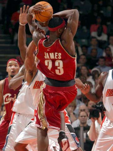 样杰出的球 样杰出的球